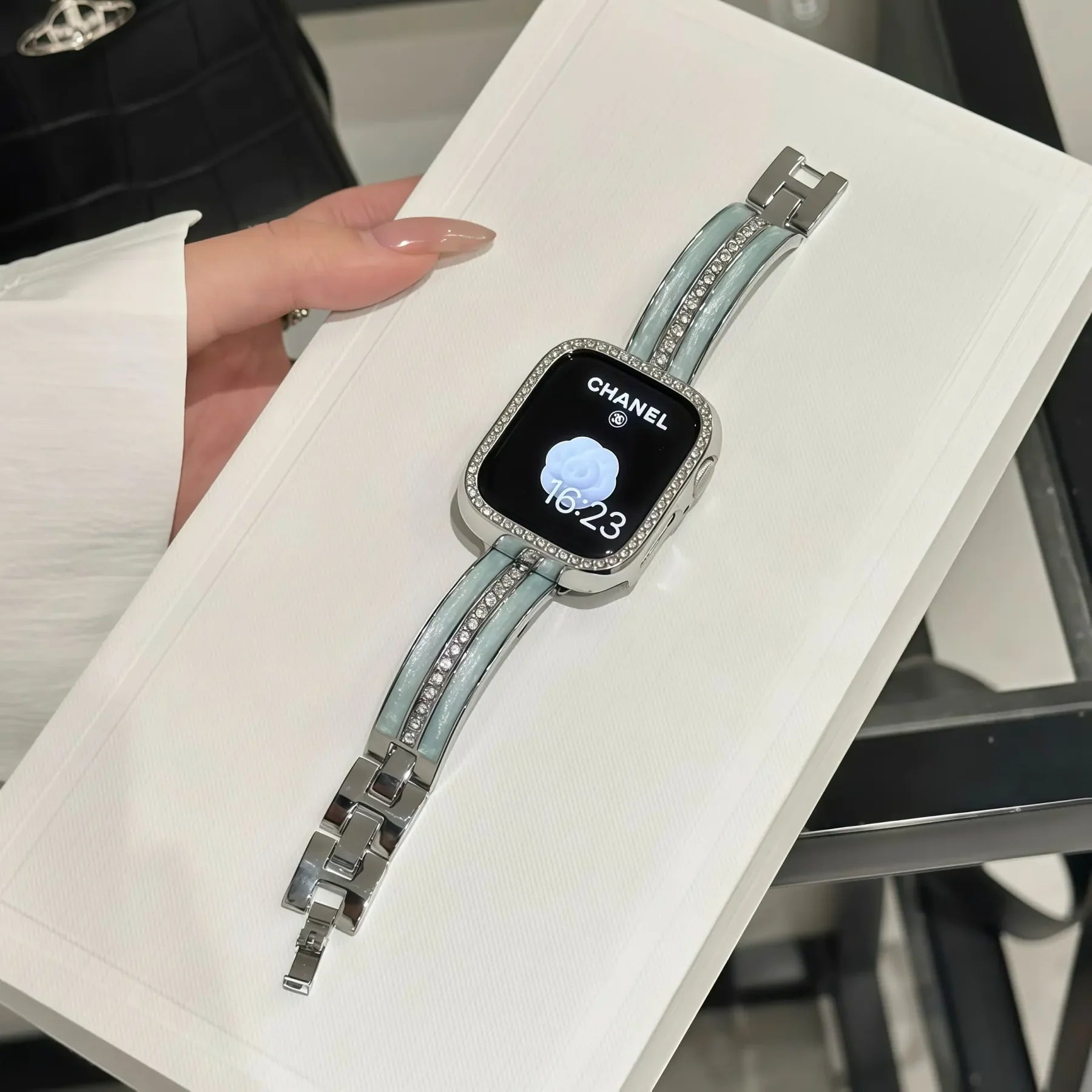Glimmer Apple Watch Band